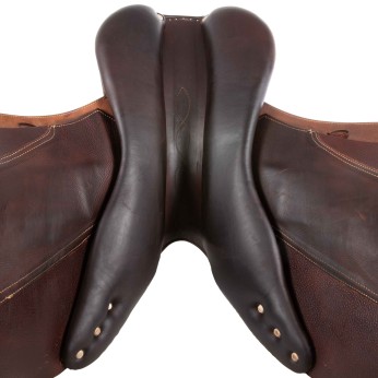 Antarès jumping saddle Contact 18'' 3AA