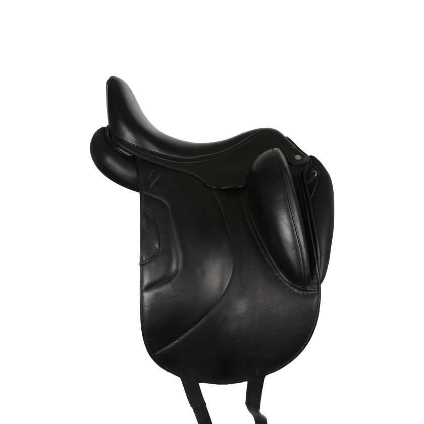 Antares dressage saddle Tempo 17’ 3N