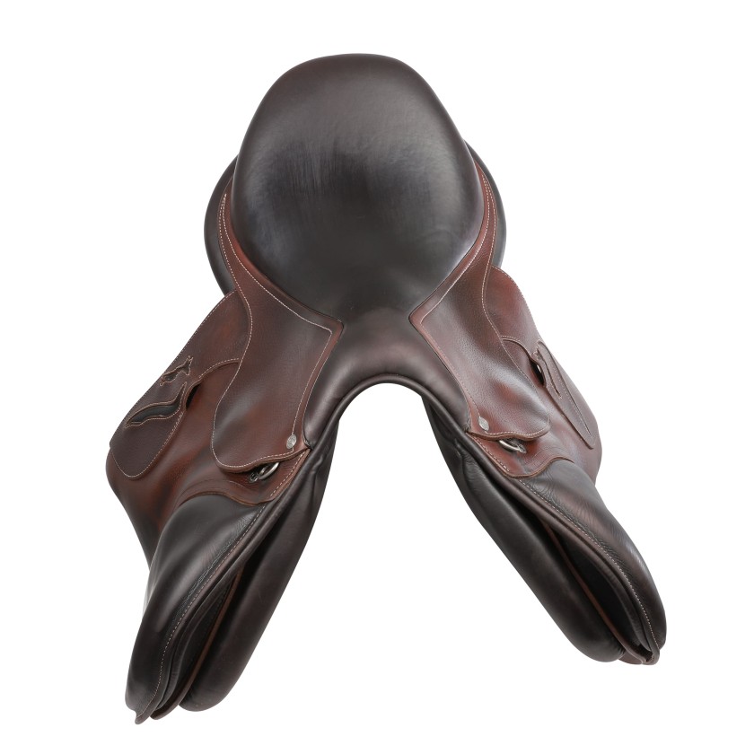 Antarès jumping saddle Connexion 17,5" 3AA