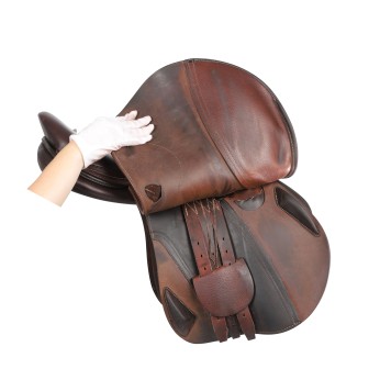 Antares jumping saddle Advanced 18" 3A