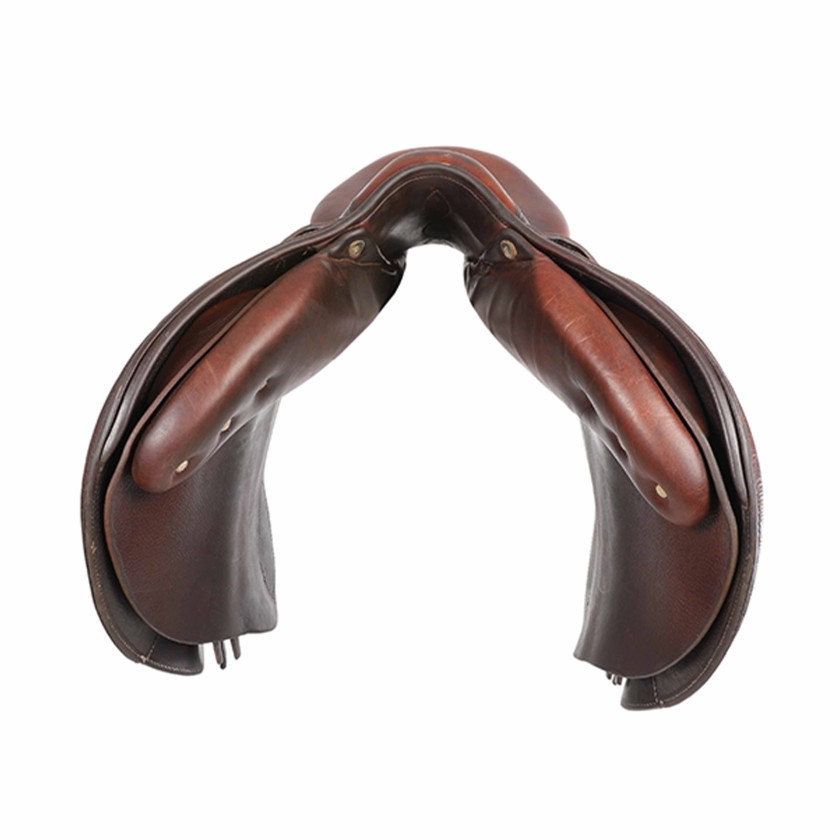 Antarès jumping saddle Contact 18" 3AA