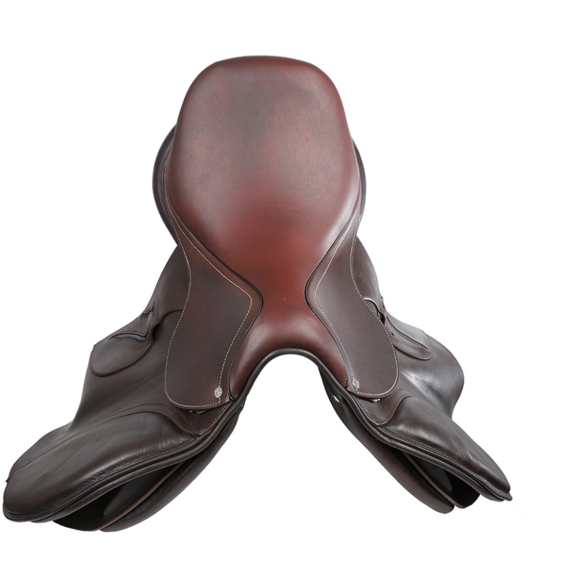 Antarès jumping saddle Evolution-D2 17"5 3A