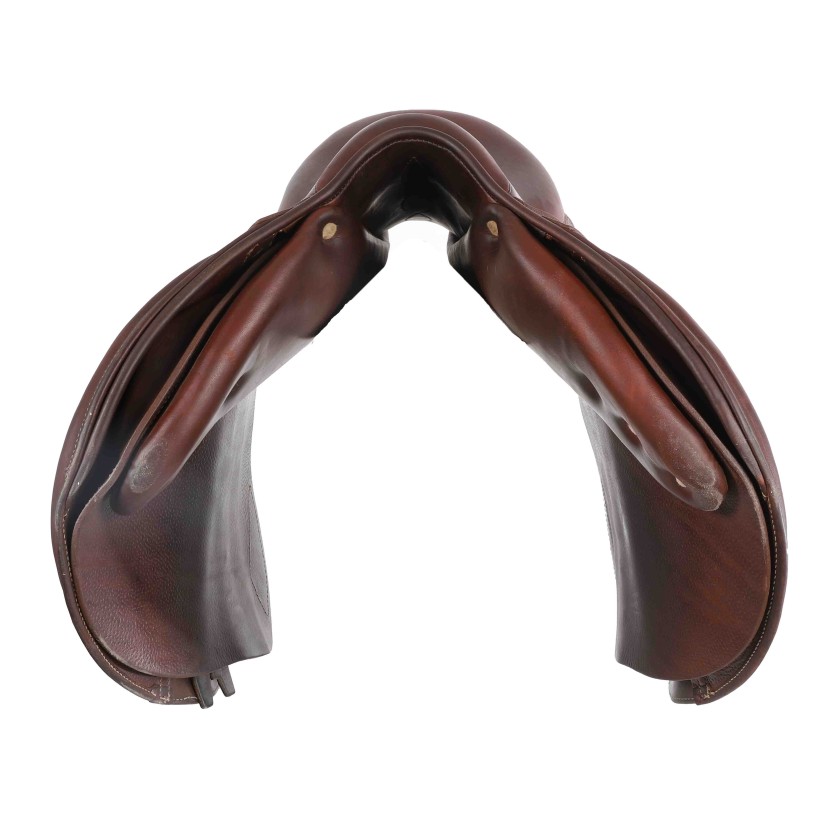 Antarès jumping saddle Contact 18" 3AB