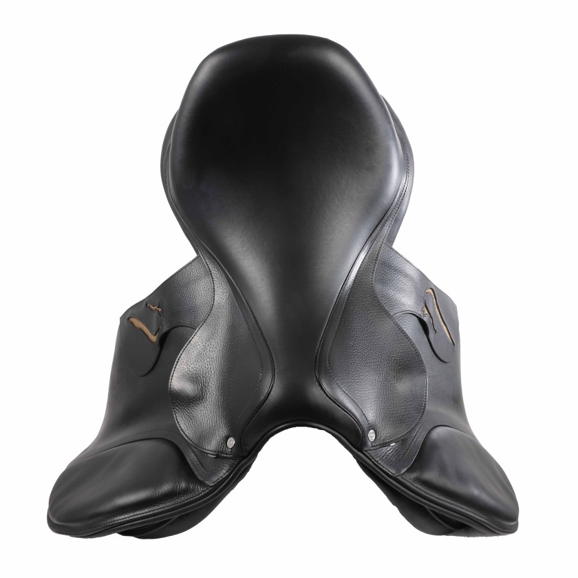 Antarès jumping saddle Comfort2 18" 4AB