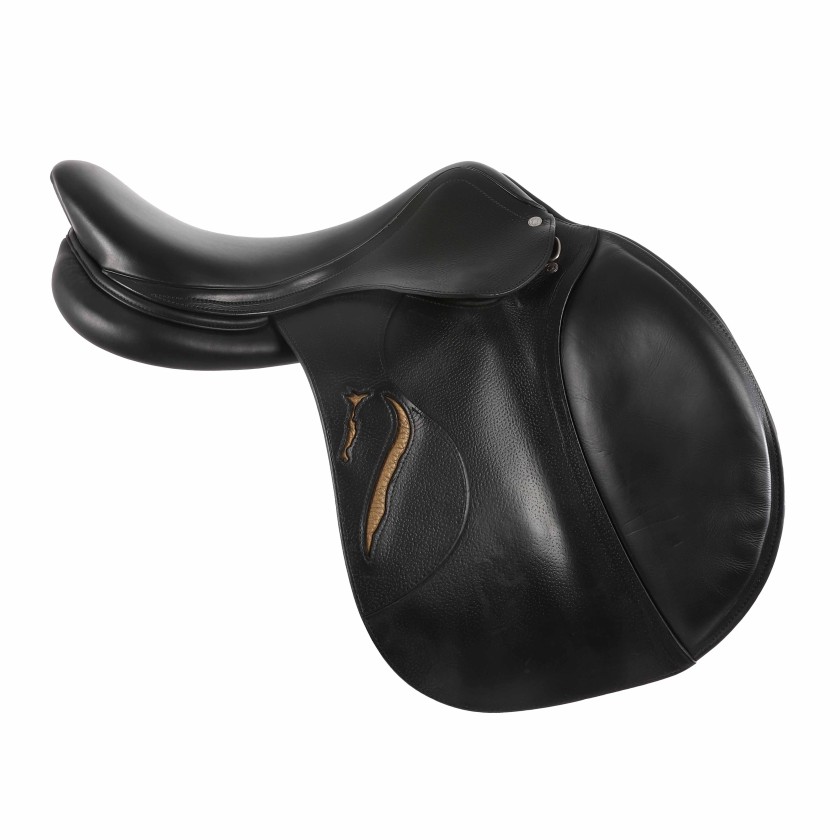 Antarès jumping saddle Comfort2 18" 4AB