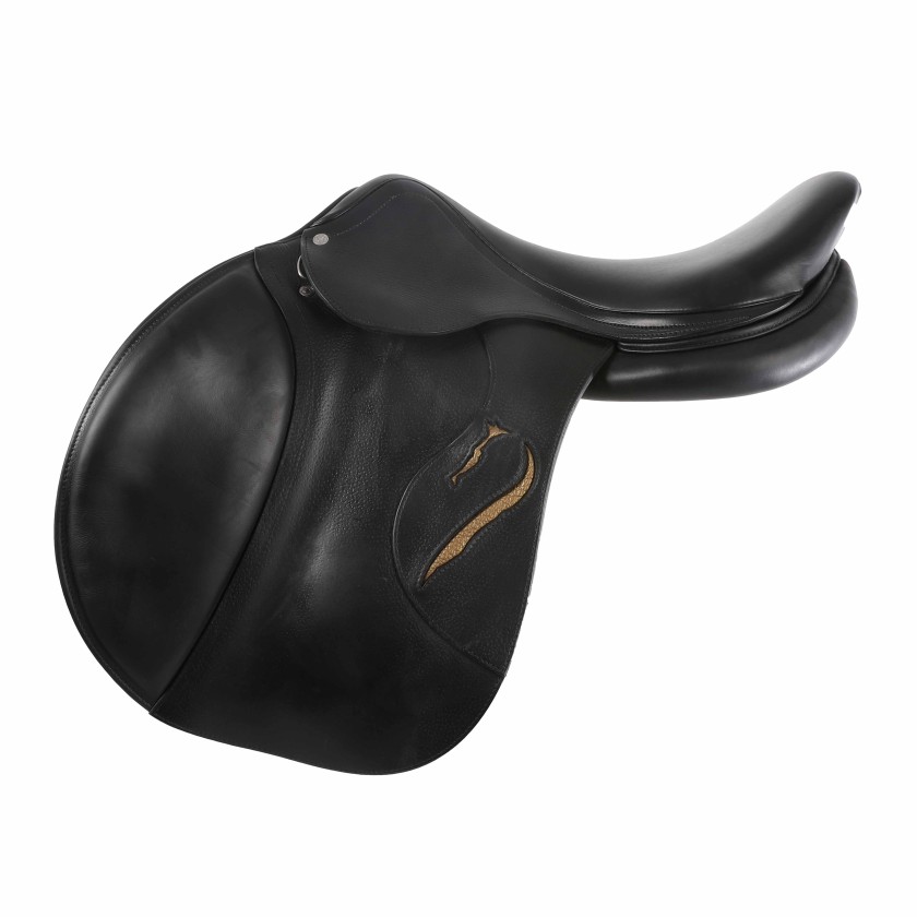 Antarès jumping saddle Comfort2 18" 4AB