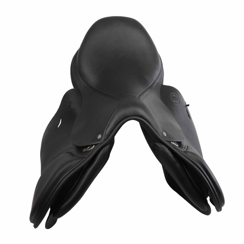 Antares Jumping Saddle Signature 18" 3A