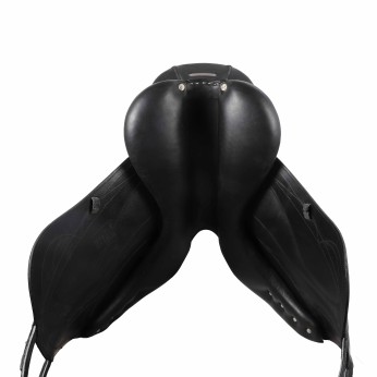 Antarès dressage saddle Tempo C 18" 3N