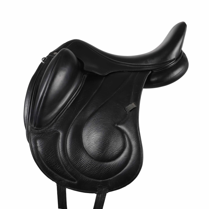 Antarès dressage saddle Tempo C 18" 3N