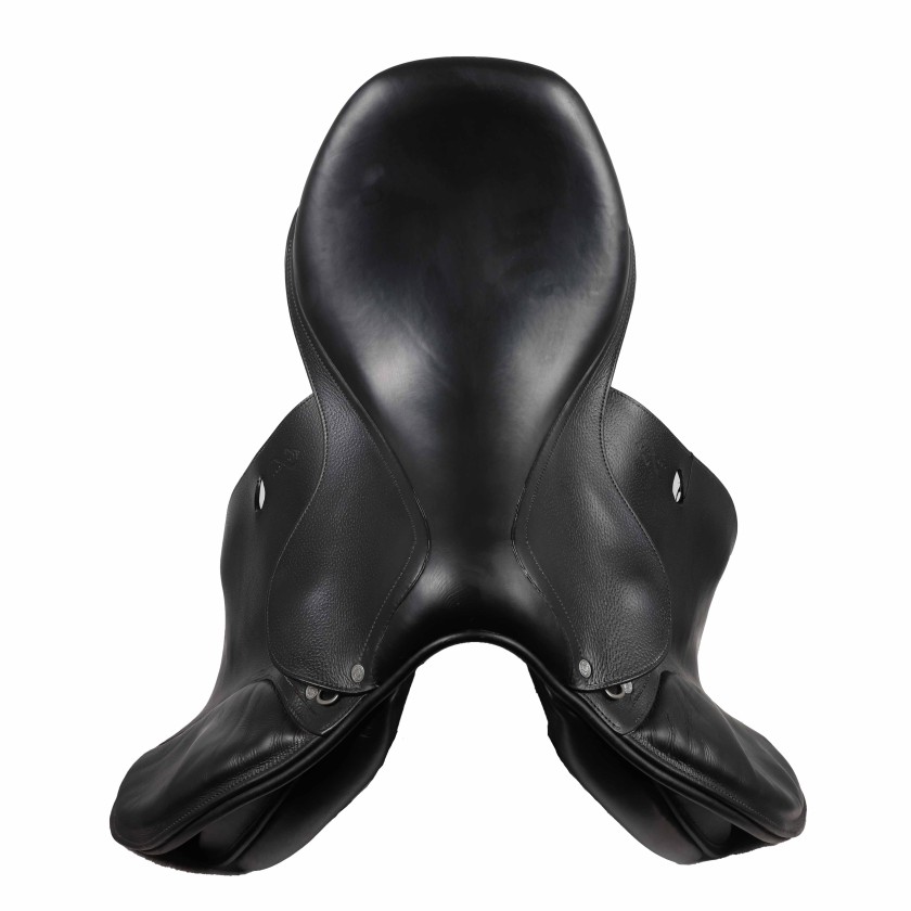 Antarès jumping saddle Comfort2 18" 3AB