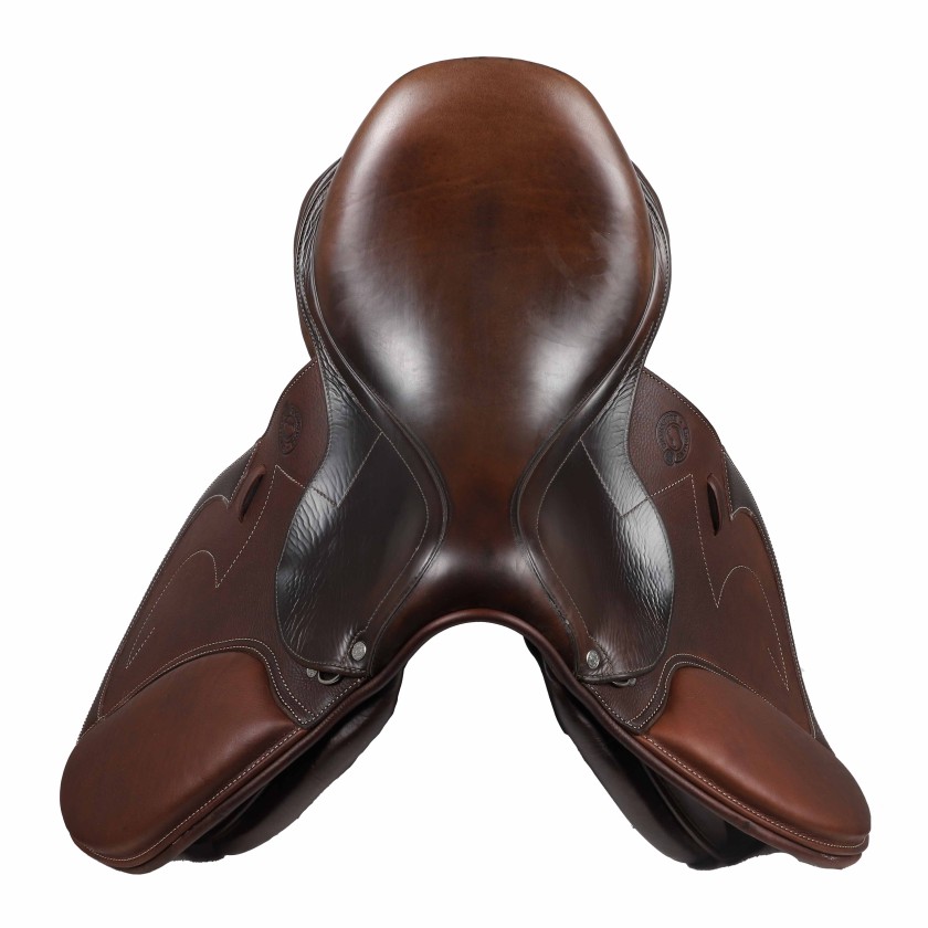 Signature by Antarès jumping saddle 17"5 3AA