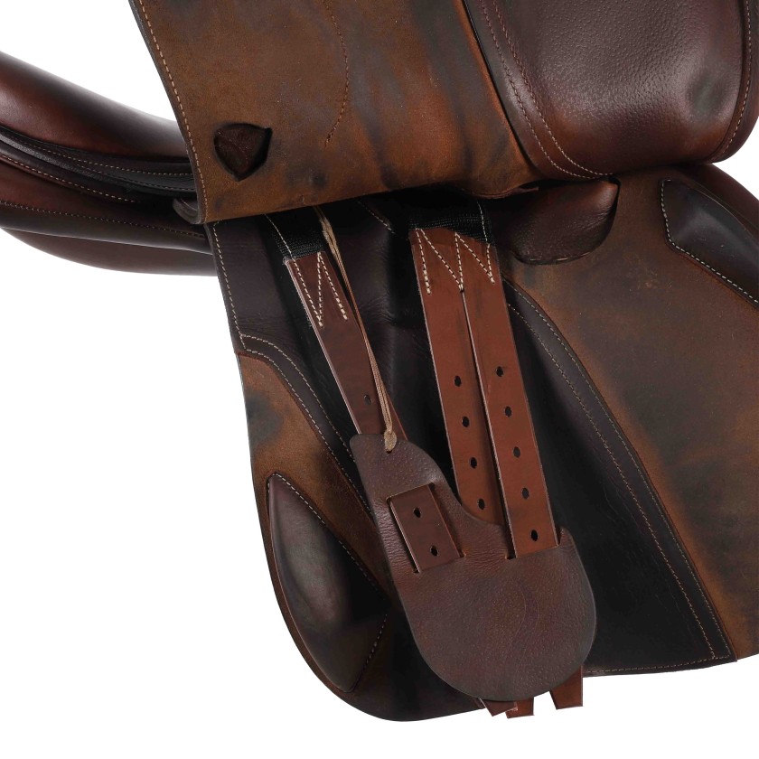 Antarès jumping saddle Extra-Contact 18" 4AAB