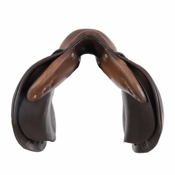 Altaïr by Antarès jumping saddle 17"5 3A