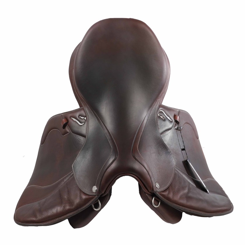 Antarès jumping saddle Extra-Contact 17"5 3AAB