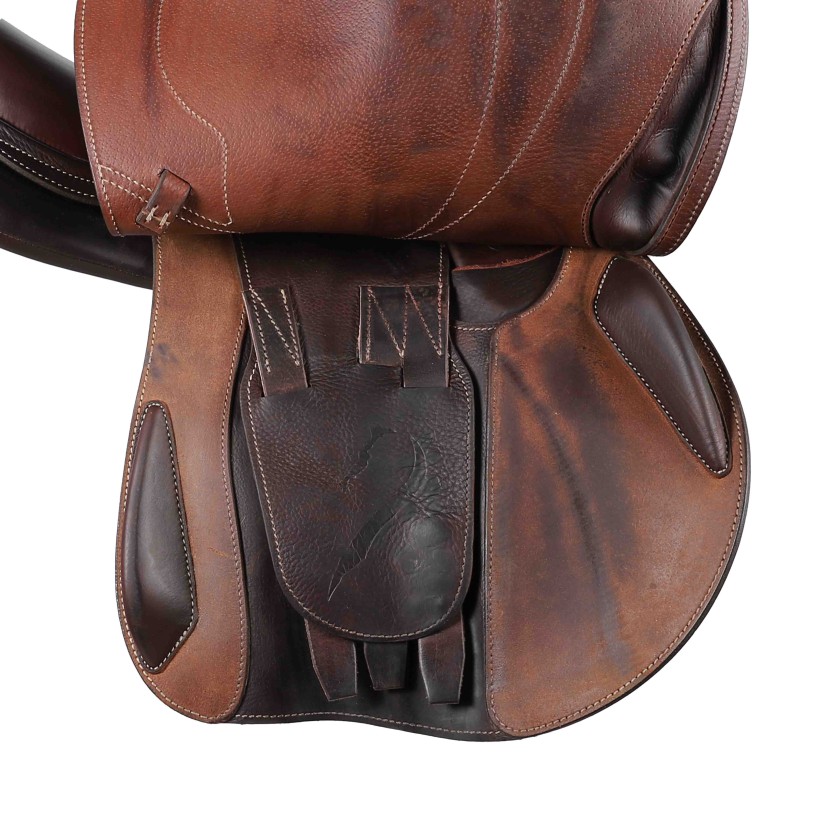 Antarès jumping saddle Extra-Contact 17" 3AAB