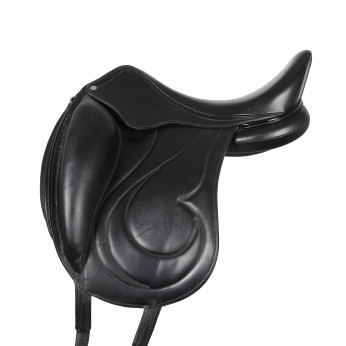 Antarès dressage saddle Cadence 17"5 2R