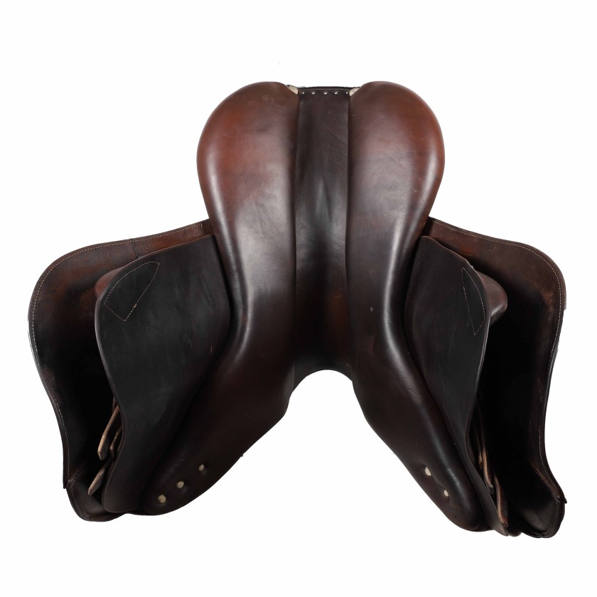 Signature by Antarès jumping saddle 17"5 3AA