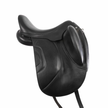 Antarès dressage saddle Tempo 17"5 3C