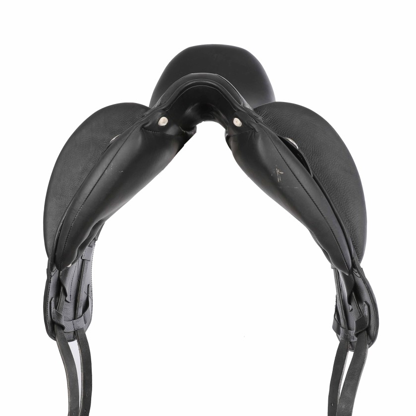 Antarès dressage saddle Tempo 18" 3N